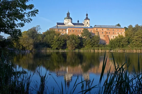 The Monastery of  Carmelites in Berdychiv. Zhytomyr region. Ukra — Stock Photo, Image