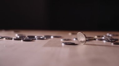 Rusya Federasyonu 'nun farklı mezheplerden demir paraları.