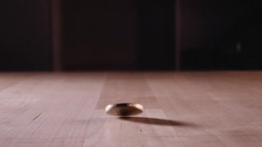 Rusya Federasyonu 'nun farklı mezheplerden demir paraları.