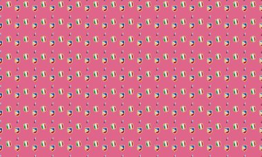 Farklı aksesuarlara sahip renkli arkaplan