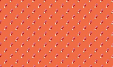 Farklı aksesuarlara sahip renkli arkaplan