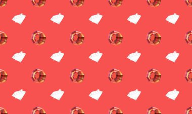 Farklı aksesuarlara sahip renkli arkaplan