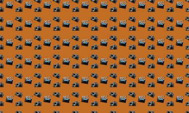 Farklı aksesuarlara sahip renkli arkaplan