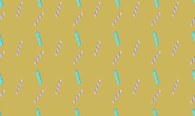 Farklı aksesuarlara sahip renkli arkaplan