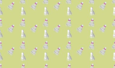 Farklı aksesuarlara sahip renkli arkaplan