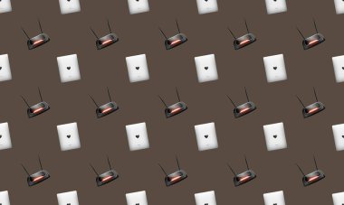 Farklı aksesuarlara sahip renkli arkaplan