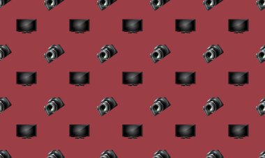 Farklı aksesuarlara sahip renkli arkaplan