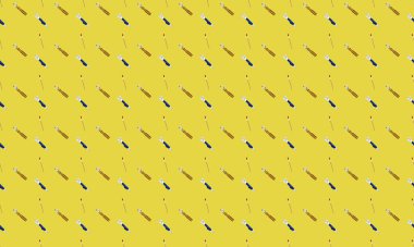 Farklı aksesuarlara sahip renkli arkaplan