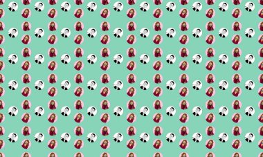 Farklı aksesuarlara sahip renkli arkaplan