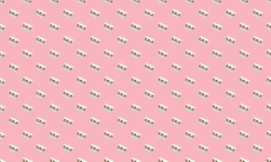 Farklı aksesuarlara sahip renkli arkaplan