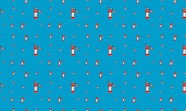 Farklı aksesuarlara sahip renkli arkaplan