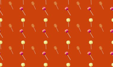 Farklı aksesuarlara sahip renkli arkaplan