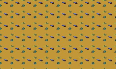 Farklı aksesuarlara sahip renkli arkaplan