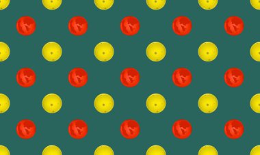 Farklı aksesuarlara sahip renkli arkaplan