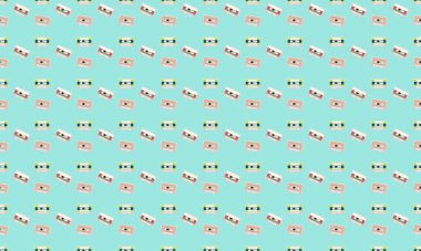 Farklı aksesuarlara sahip renkli arkaplan