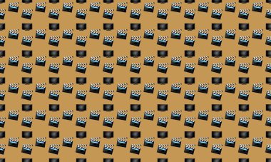 Farklı aksesuarlara sahip renkli arkaplan