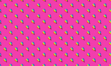 Farklı aksesuarlara sahip renkli arkaplan