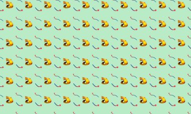 Farklı aksesuarlara sahip renkli arkaplan