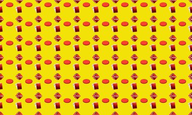 Farklı aksesuarlara sahip renkli arkaplan