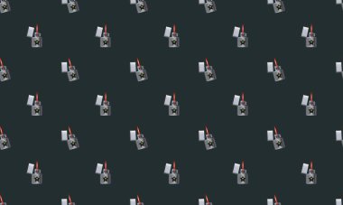 Farklı aksesuarlara sahip renkli arkaplan