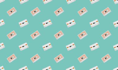 Farklı aksesuarlara sahip renkli arkaplan