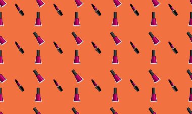 Farklı aksesuarlara sahip renkli arkaplan