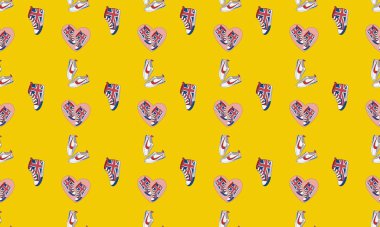 Farklı aksesuarlara sahip renkli arkaplan