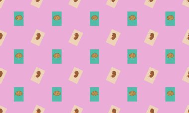 Farklı aksesuarlara sahip renkli arkaplan