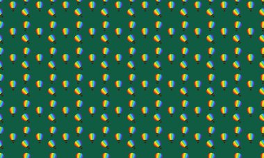 Farklı aksesuarlara sahip renkli arkaplan