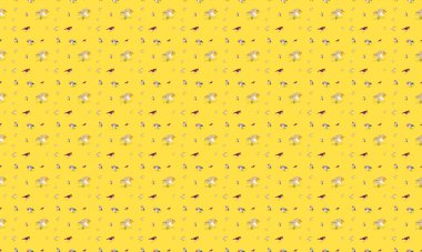 Farklı aksesuarlara sahip renkli arkaplan