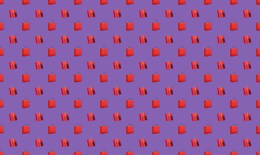 Farklı aksesuarlara sahip renkli arkaplan