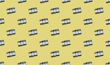 Farklı aksesuarlara sahip renkli arkaplan