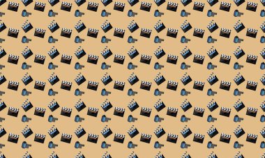 Farklı aksesuarlara sahip renkli arkaplan