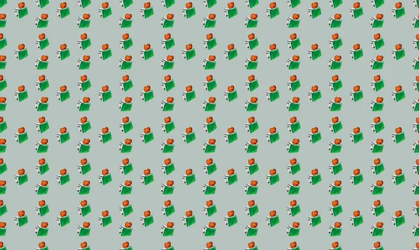 Farklı aksesuarlara sahip renkli arkaplan