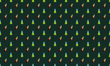 Farklı aksesuarlara sahip renkli arkaplan