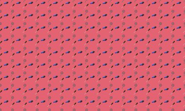 Farklı aksesuarlara sahip renkli arkaplan