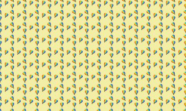 Farklı aksesuarlara sahip renkli arkaplan