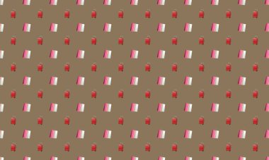 Farklı aksesuarlara sahip renkli arkaplan