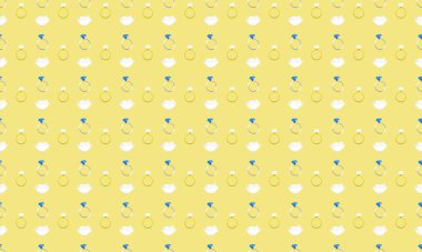 Farklı aksesuarlara sahip renkli arkaplan