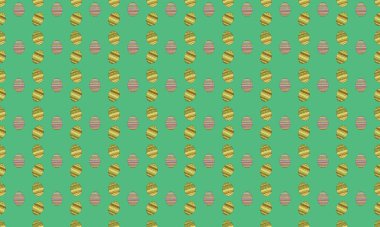 Farklı aksesuarlara sahip renkli arkaplan