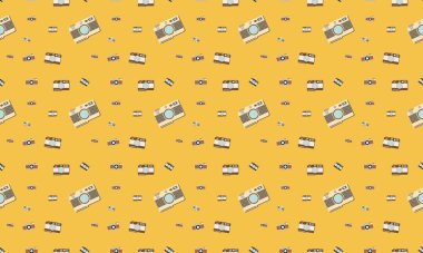 Farklı aksesuarlara sahip renkli arkaplan