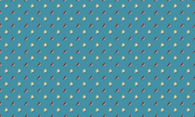 Farklı aksesuarlara sahip renkli arkaplan