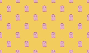 Farklı aksesuarlara sahip renkli arkaplan