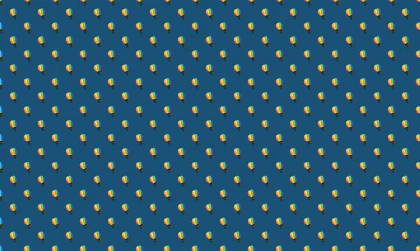 Farklı aksesuarlara sahip renkli arkaplan