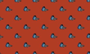 Farklı aksesuarlara sahip renkli arkaplan