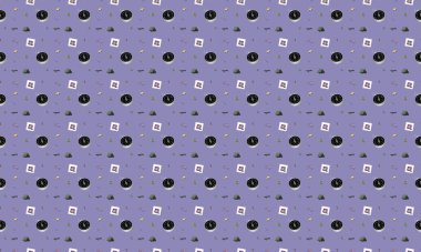 Farklı aksesuarlara sahip renkli arkaplan