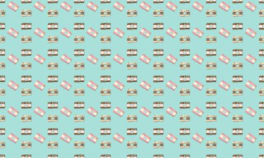 Farklı aksesuarlara sahip renkli arkaplan