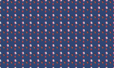 Farklı aksesuarlara sahip renkli arkaplan