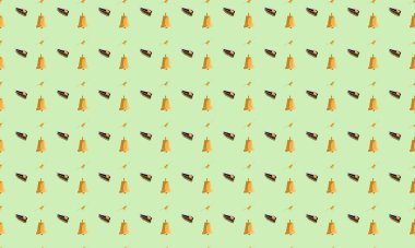 Farklı aksesuarlara sahip renkli arkaplan