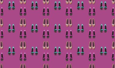 Farklı aksesuarlara sahip renkli arkaplan